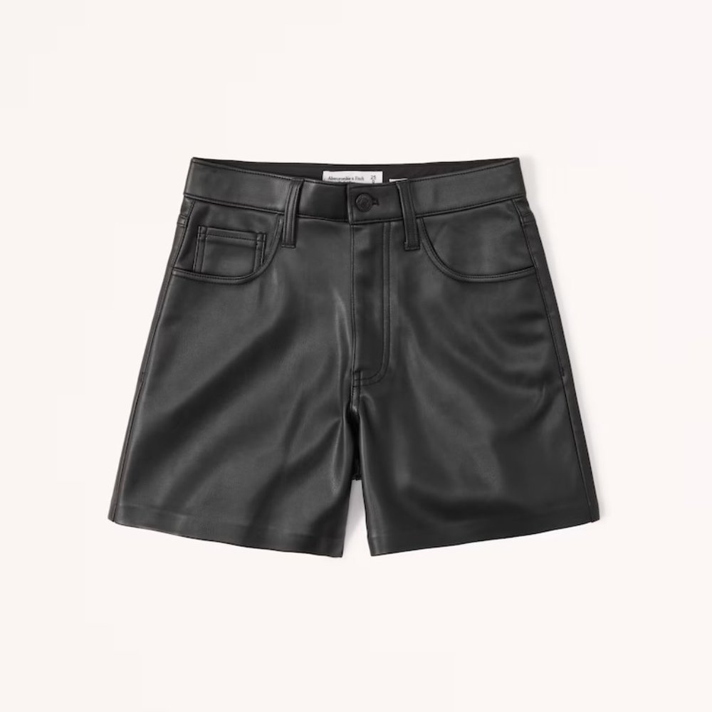 Abercrombie & Fitch Vegan Leather Dad Short High Rise. Size:35